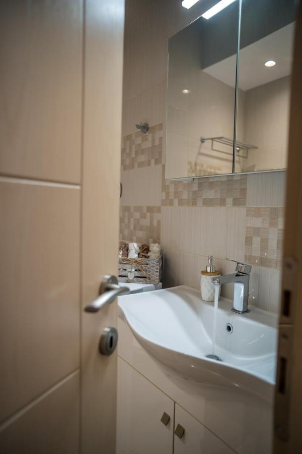 Zoes Luxury Apartment Corfu Corfu  Экстерьер фото